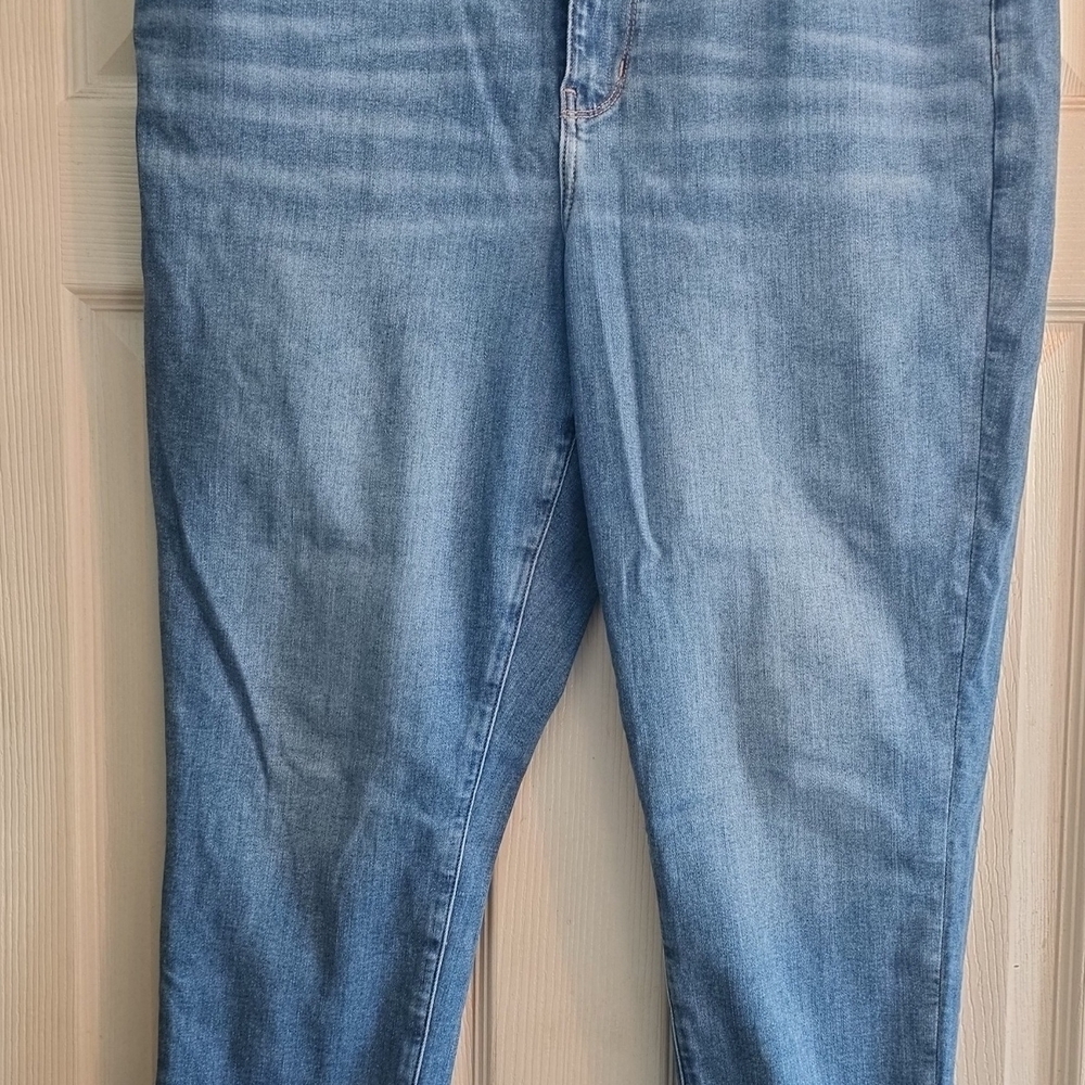 American Eagle Outfitters Light Blue High Waist Jeggings